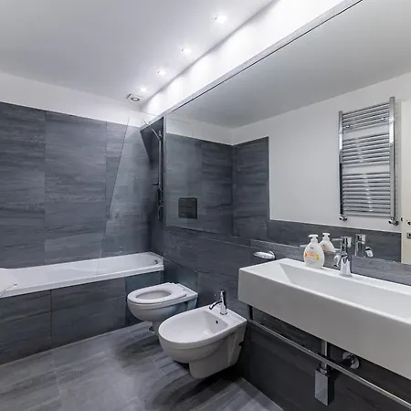 Casa Dana - Metro Flaminio - Piazza Del Popolo アパート